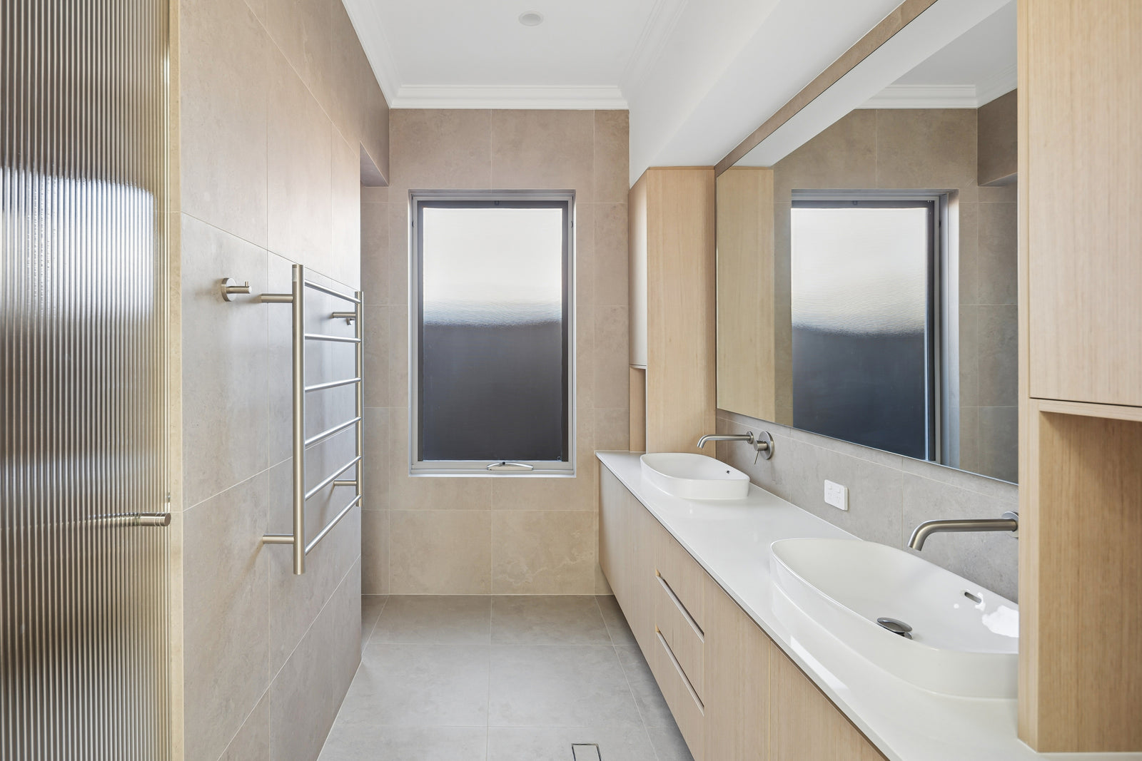 Lateef Construction courtyard and sliding doors